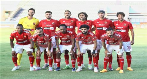 مشاركة في 4 بطولات.. ماذا ينتظر الأهلي بعد خسارة السوبر الإفريقي؟